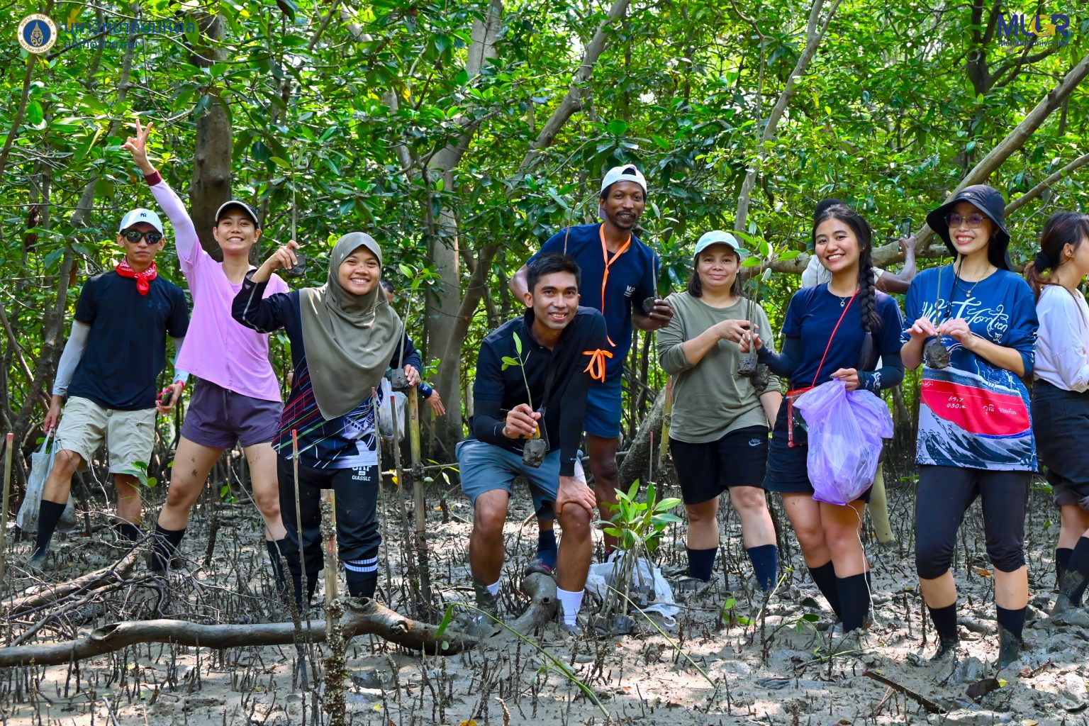กิจกรรมการอนุรักษ์ป่าชายเลนและทรัพยากรชายฝั่ง โครงการ MUGR Environmental Project for Sustainable Development Green Future: Act Now, Save Tomorrow